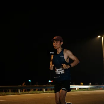 Runner Photo 7487176