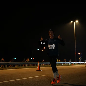 Runner Photo 7487193