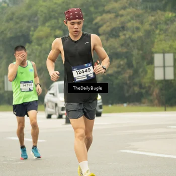 Runner Photo 7487214
