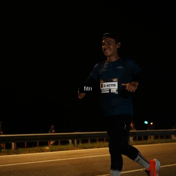 Runner Photo 7487220