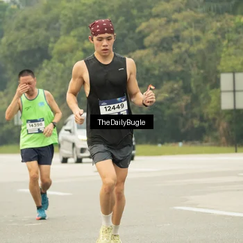 Runner Photo 7487223