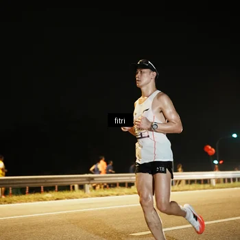 Runner Photo 7487230