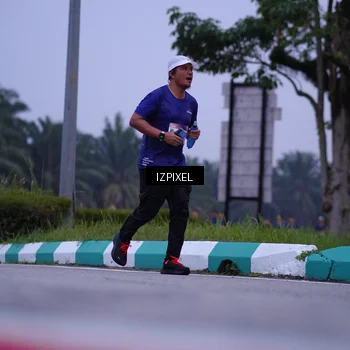 Runner Photo 7487264