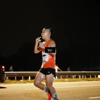 Runner Photo 7487282