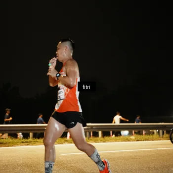Runner Photo 7487318