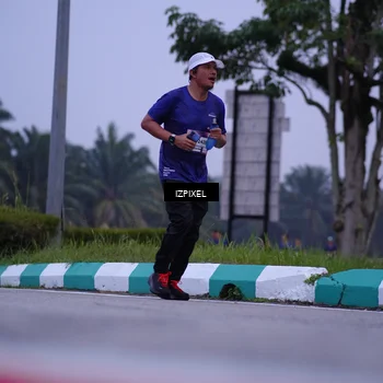 Runner Photo 7487321