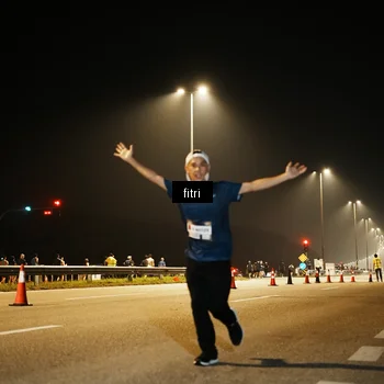 Runner Photo 7487325