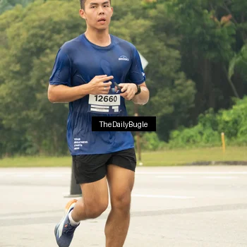 Runner Photo 7487341