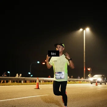 Runner Photo 7487348