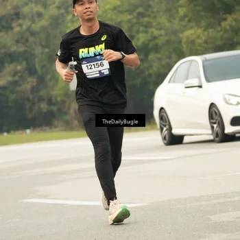 Runner Photo 7487360