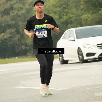 Runner Photo 7487370