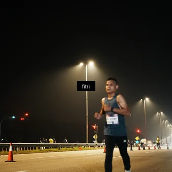 Runner Photo 7487392