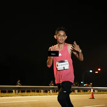 Runner Photo 7487410