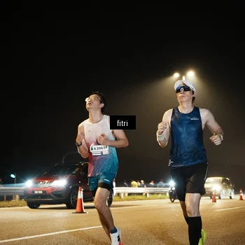 Runner Photo 7487426