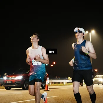 Runner Photo 7487432