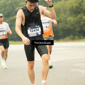 Runner Photo 7487479