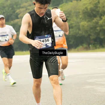 Runner Photo 7487481