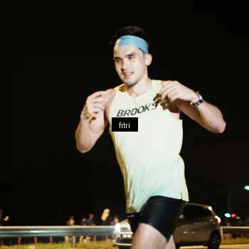Runner Photo 7487496