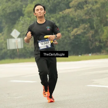 Runner Photo 7487497
