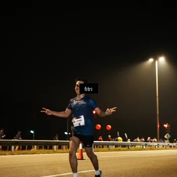 Runner Photo 7487521