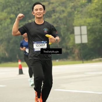Runner Photo 7487526