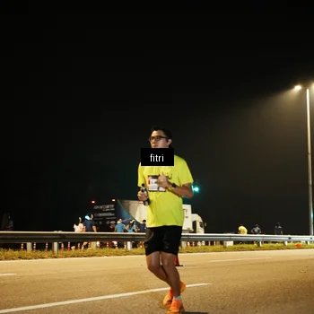 Runner Photo 7487558