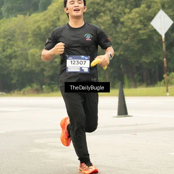 Runner Photo 7487563