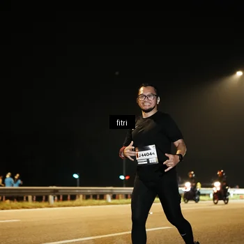 Runner Photo 7487569
