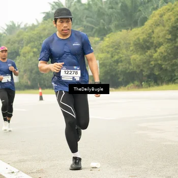 Runner Photo 7487581