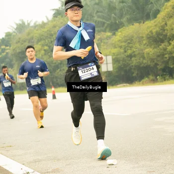 Runner Photo 7487597