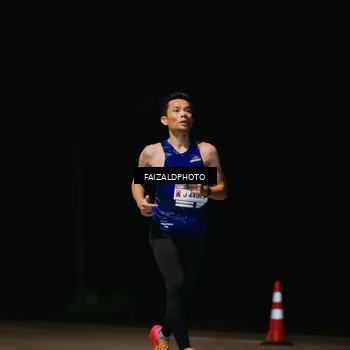 Runner Photo 7487604
