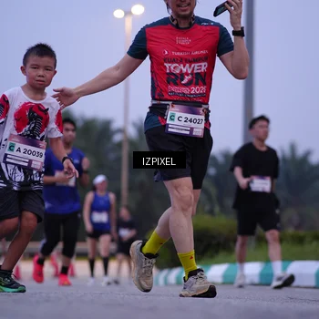 Runner Photo 7487611