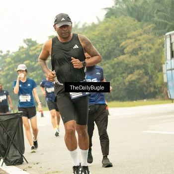 Runner Photo 7487615