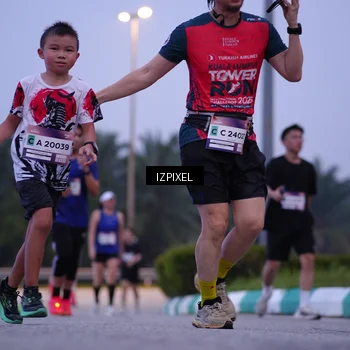 Runner Photo 7487621