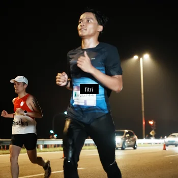 Runner Photo 7487623