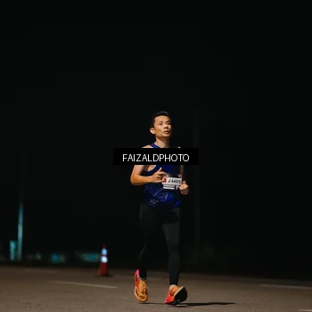 Runner Photo 7487626