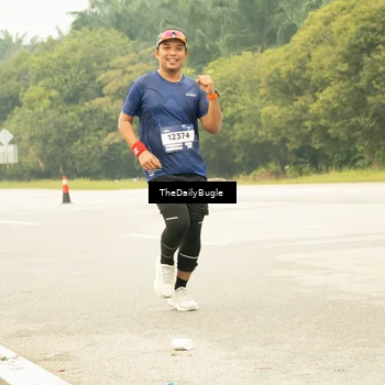 Runner Photo 7487628