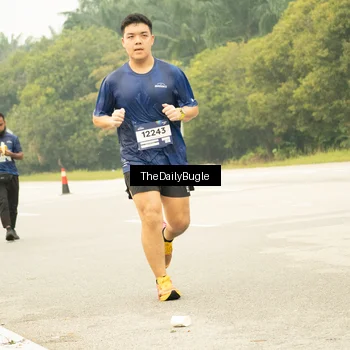 Runner Photo 7487638