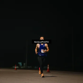 Runner Photo 7487642