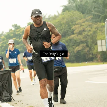 Runner Photo 7487644