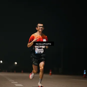 Runner Photo 7487661
