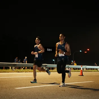 Runner Photo 7487665