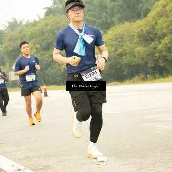 Runner Photo 7487672