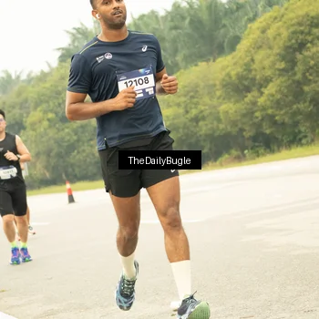 Runner Photo 7487674