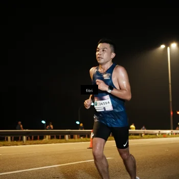 Runner Photo 7487676