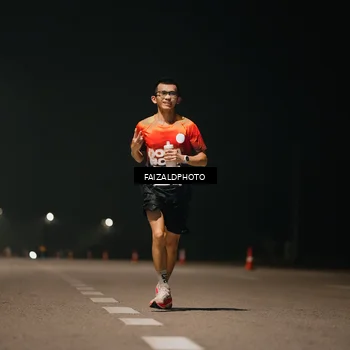 Runner Photo 7487682