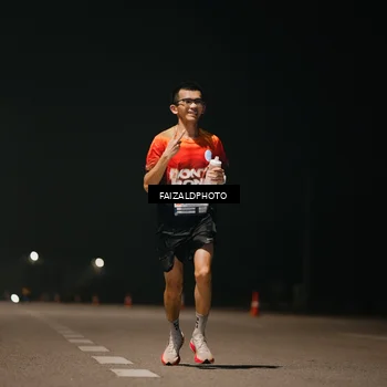 Runner Photo 7487689
