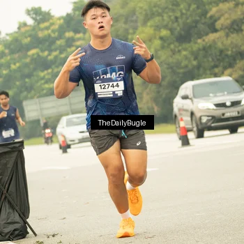 Runner Photo 7487697
