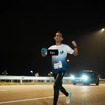 Runner Photo 7487713