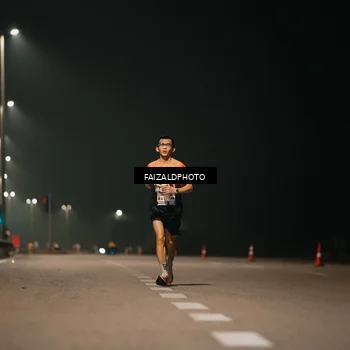 Runner Photo 7487742